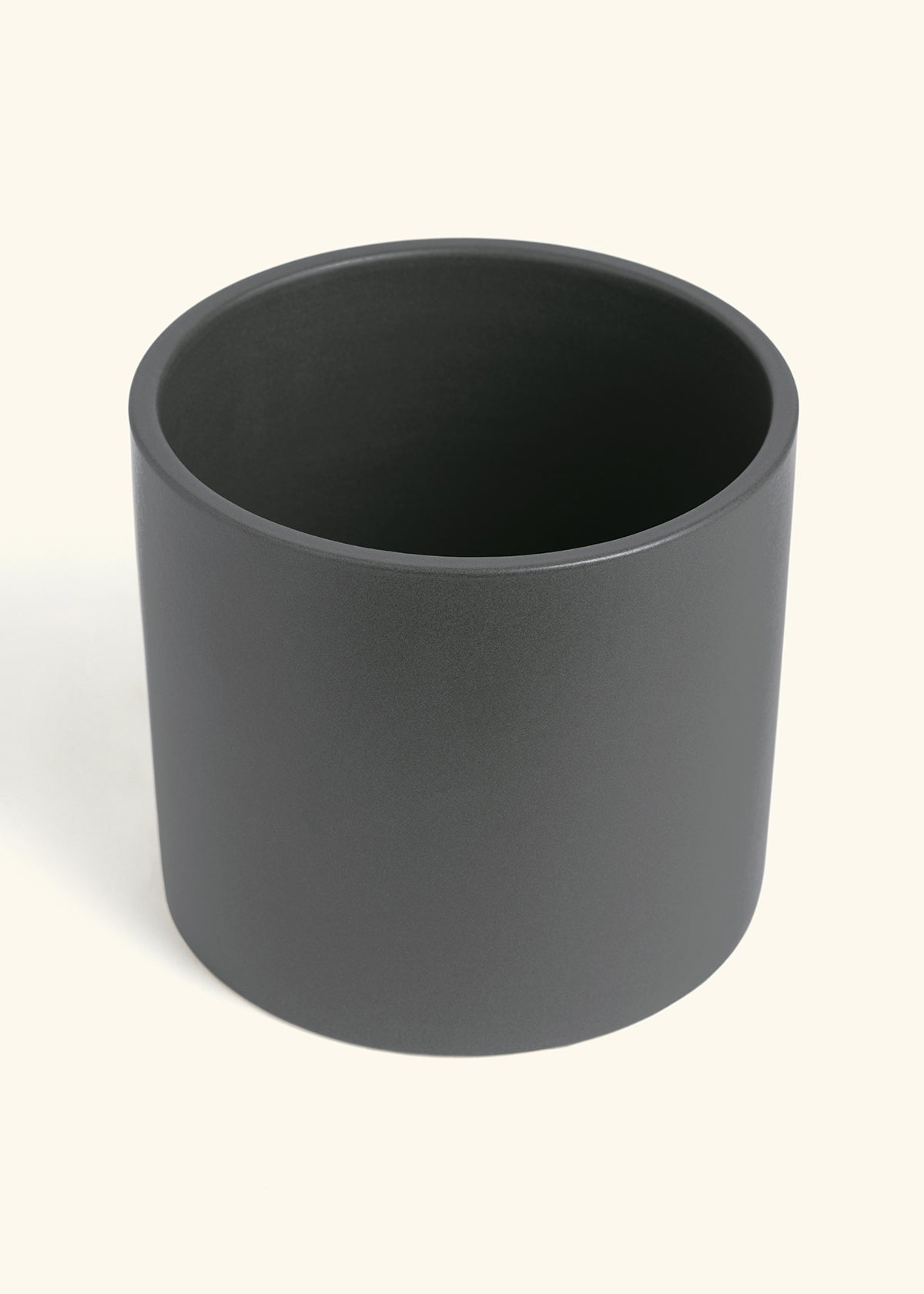 Classic Planter, Charcoal
