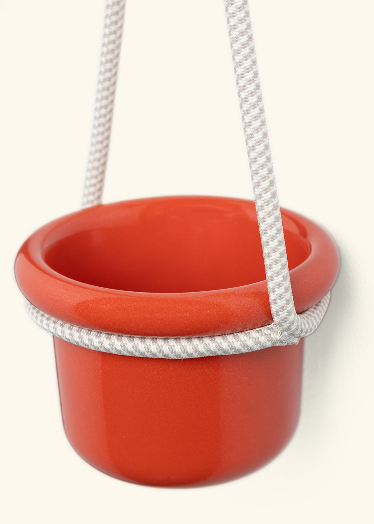 Red Fat Lip Planter with Sandstone Rope
