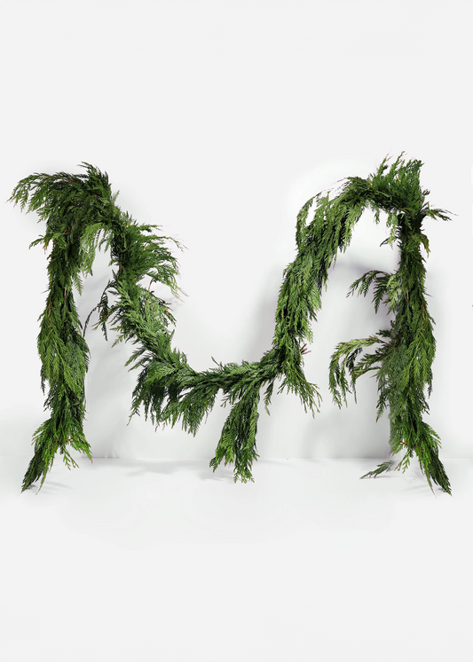 Fresh Cedar Holiday Garland